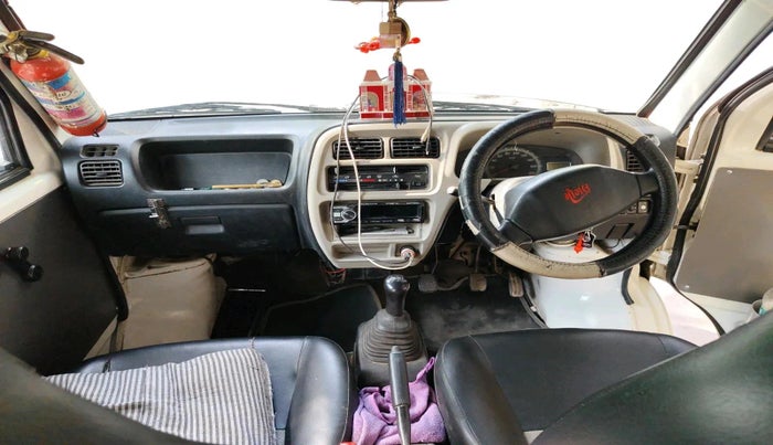 2019 Maruti Eeco 5 STR WITH A/C+HTR, CNG, Manual, 95,210 km, interior