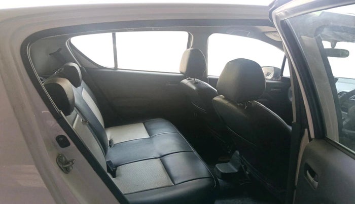 2010 Maruti Ritz VXI, Petrol, Manual, 8,250 km, interior
