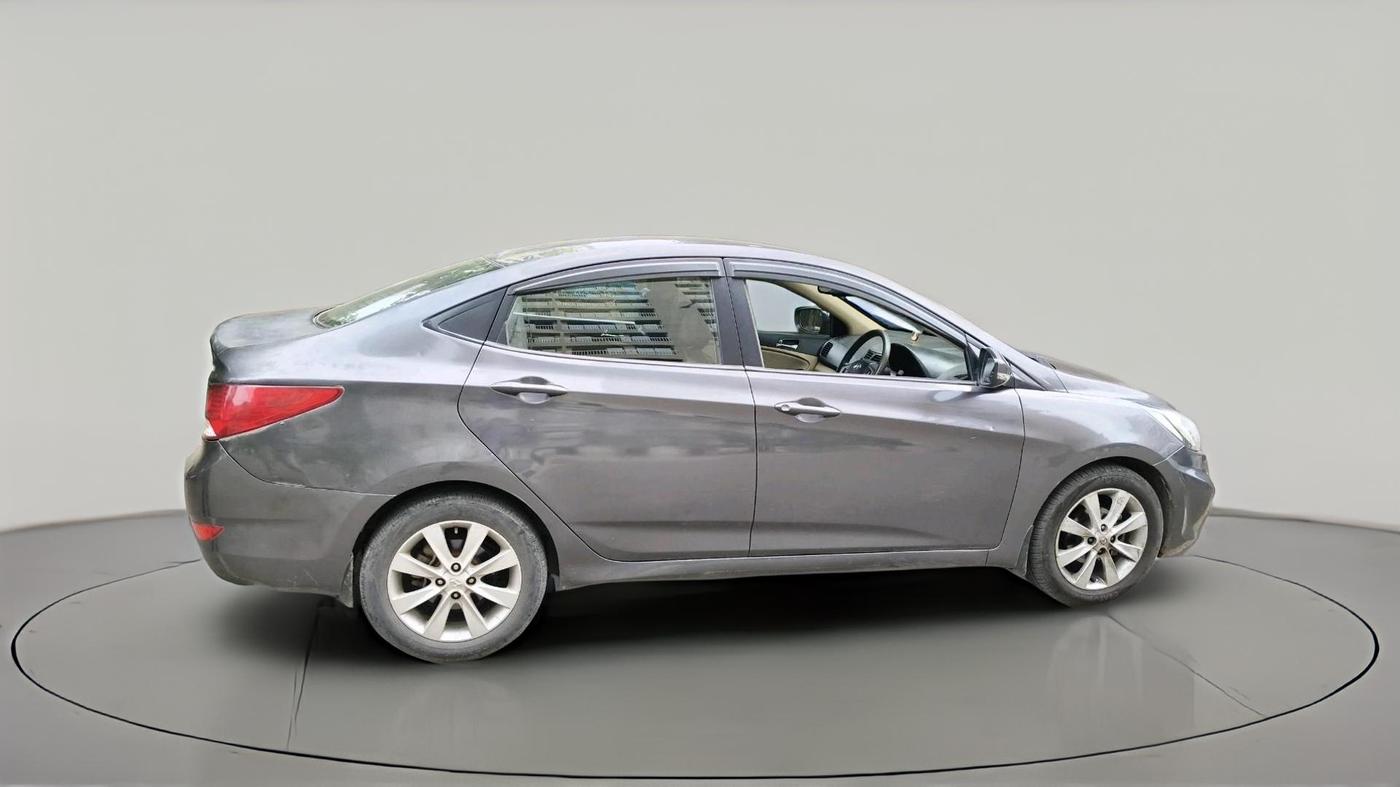 2013 Hyundai Verna FLUIDIC 1.6 CRDI SX, Diesel, Manual, 1,11,769 km, exterior