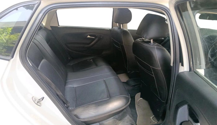 2018 Volkswagen Polo COMFORTLINE 1.0L MPI, Petrol, Manual, 57,133 km, interior