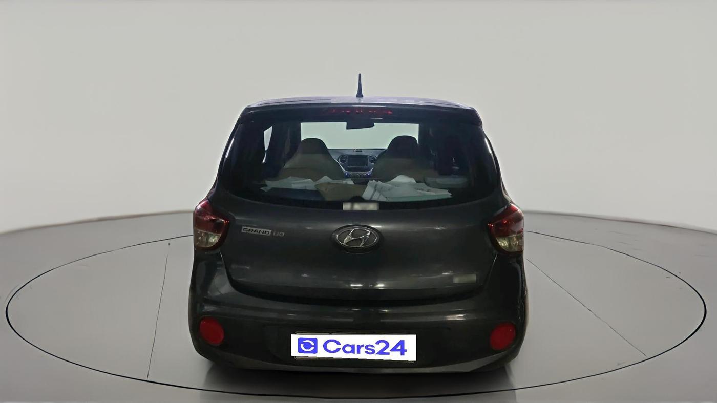 2017 Hyundai Grand i10 MAGNA AT 1.2 KAPPA VTVT, CNG, Automatic, 1,76,906 km, exterior