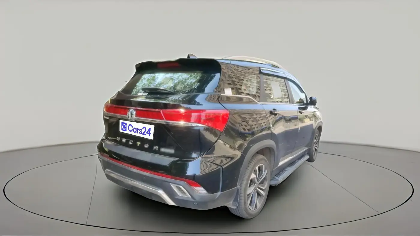 2023 MG HECTOR PLUS SHARP PRO 1.5 PETROL TURBO CVT 7 STR, Petrol, Automatic, 16,504 km, exterior