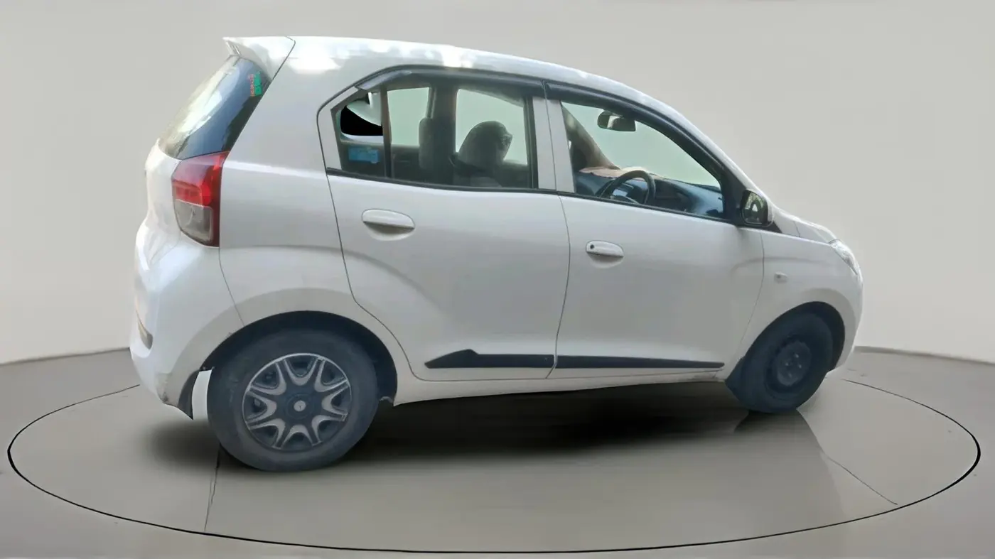 2018 Hyundai NEW SANTRO MAGNA CNG, CNG, Manual, 84,029 km, exterior