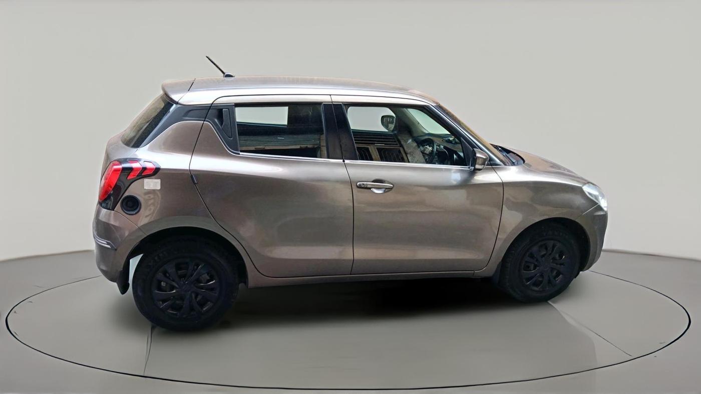 2023 Maruti Swift VXI CNG, CNG, Manual, 42,795 km, exterior