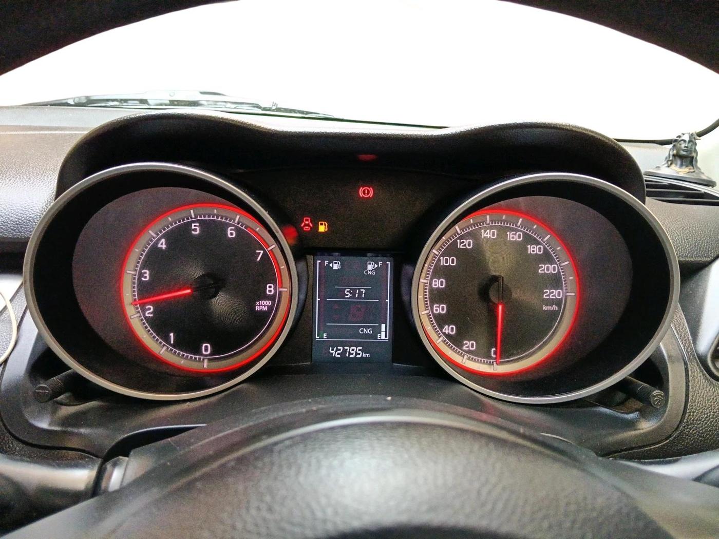2023 Maruti Swift VXI CNG, CNG, Manual, 42,795 km, interior