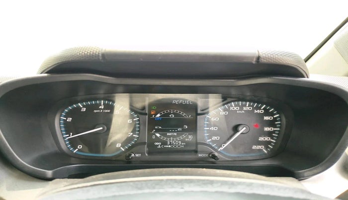 2023 Tata ALTROZ XT PETROL, Petrol, Manual, 37,509 km, interior