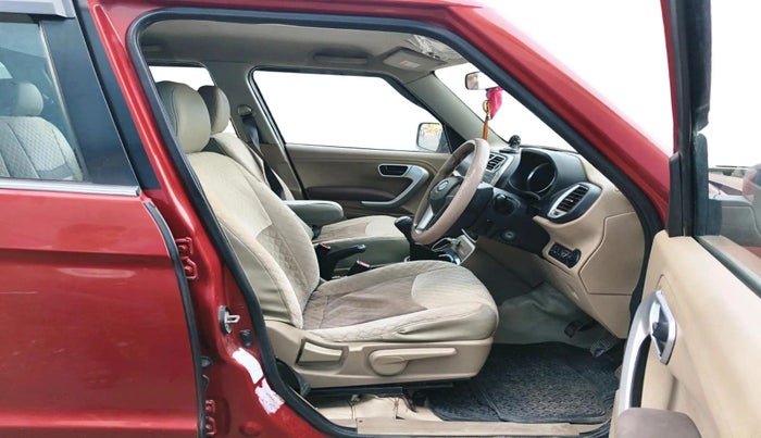 2015 Mahindra TUV300 T8, Diesel, Manual, 1,36,078 km, interior