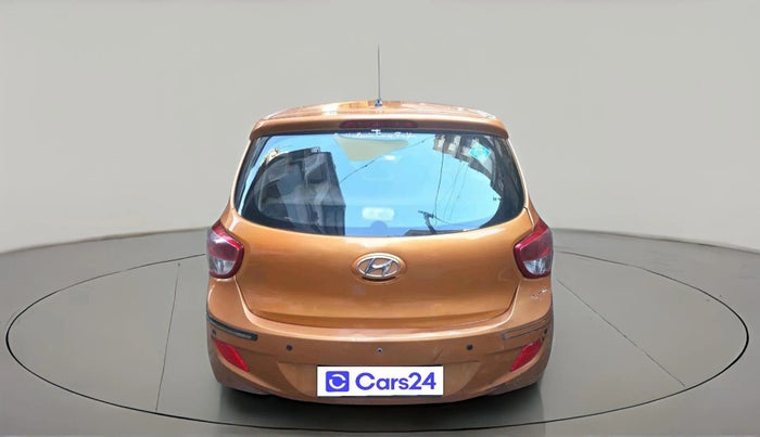 2016 Hyundai Grand i10 MAGNA AT 1.2 KAPPA VTVT, CNG, Automatic, 85,003 km, exterior