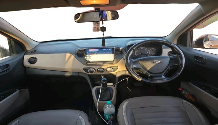 2016 Hyundai Grand i10 MAGNA AT 1.2 KAPPA VTVT, CNG, Automatic, 85,003 km, interior