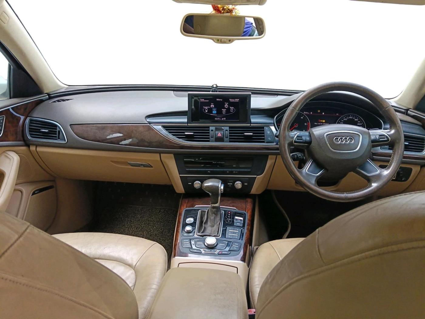 2011 Audi A6 2.0 TDI, Diesel, Automatic, 1,30,148 km, interior