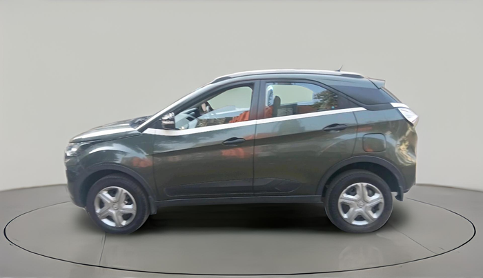 2022 Tata NEXON XM PETROL, Petrol, Manual, 74,162 km, exterior