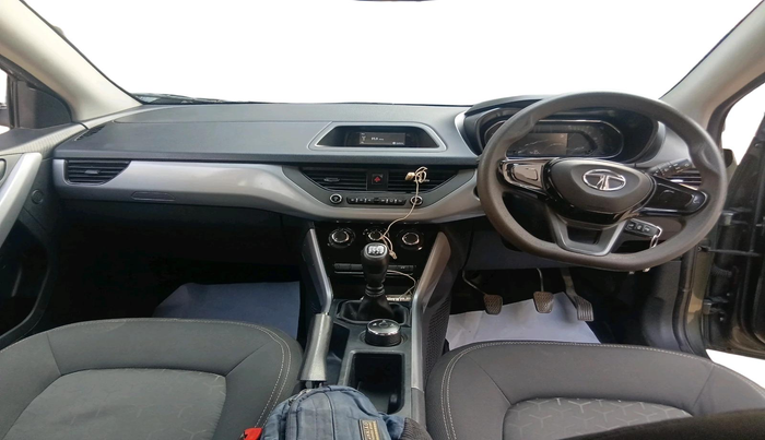 2022 Tata NEXON XM PETROL, Petrol, Manual, 74,162 km, interior