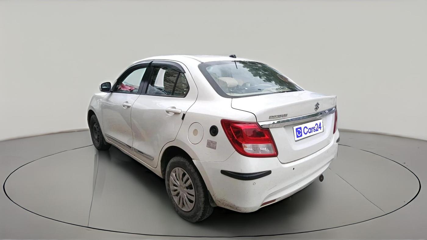 2022 Maruti Dzire VXI CNG, CNG, Manual, 1,04,020 km, exterior
