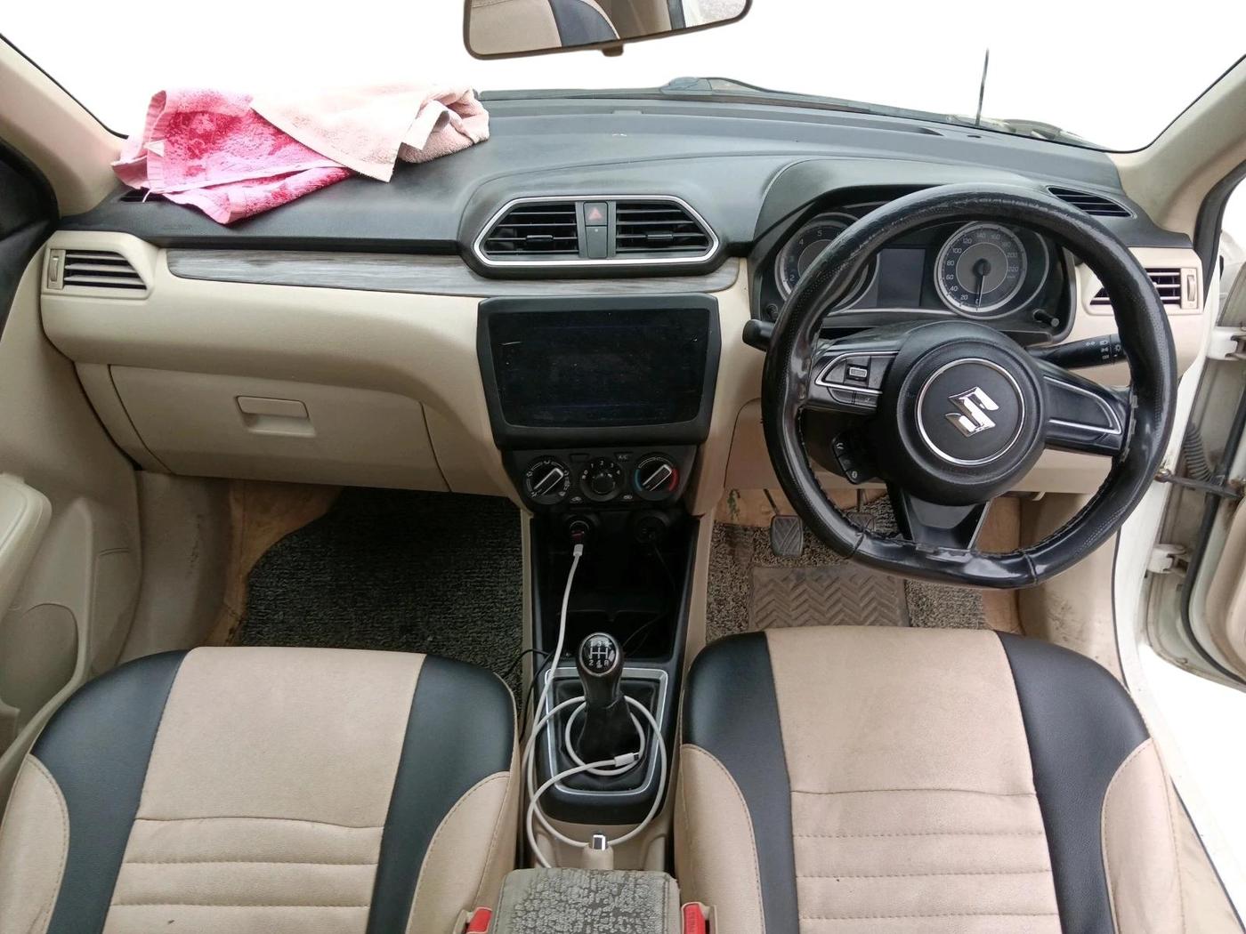 2022 Maruti Dzire VXI CNG, CNG, Manual, 1,04,020 km, interior
