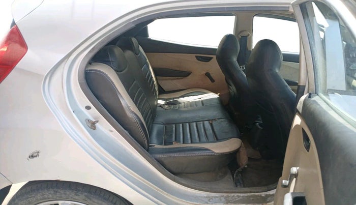 2011 Hyundai Eon ERA, Petrol, Manual, 1,03,219 km, interior