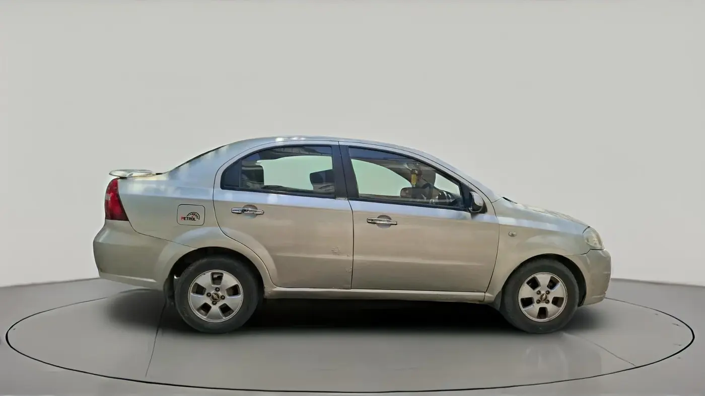 2010 Chevrolet Aveo LT 1.6, Petrol, Manual, 85,320 km, exterior