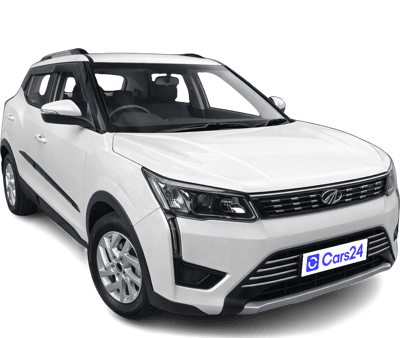 2022 Mahindra XUV300 - SUV - Petrol - Manual - ₹8.20 lakh