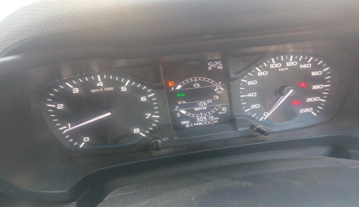 2021 Tata ALTROZ XE PETROL, Petrol, Manual, 30,919 km, interior