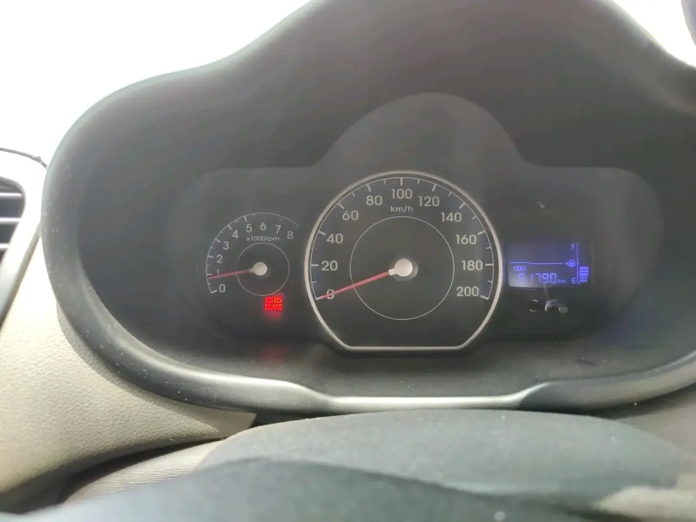 2015 Hyundai i10 SPORTZ 1.1, Petrol, Manual, 53,180 km, interior