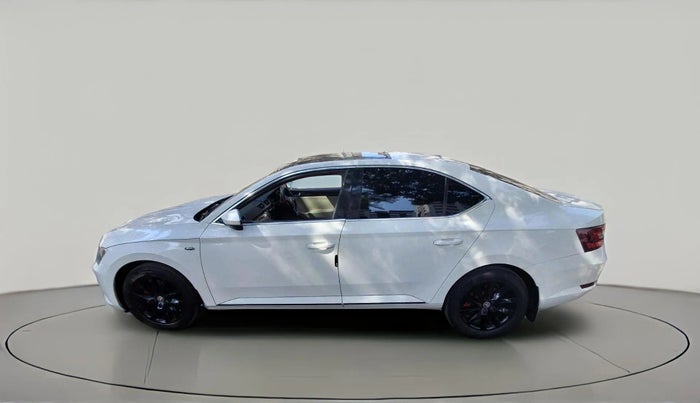 2016 Skoda Superb L&K 1.8 TSI AT, Petrol, Automatic, 66,747 km, exterior