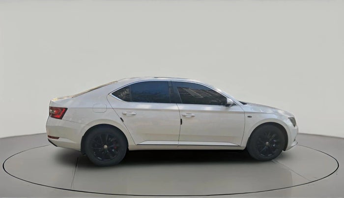 2016 Skoda Superb L&K 1.8 TSI AT, Petrol, Automatic, 66,747 km, exterior