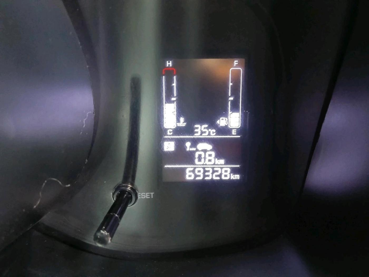 2020 Hyundai VENUE S+ 1.2, Petrol, Manual, 69,328 km, interior