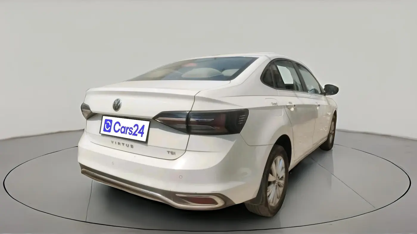 2022 Volkswagen VIRTUS HIGHLINE TSI 1.0 AT, Petrol, Automatic, 23,500 km, exterior