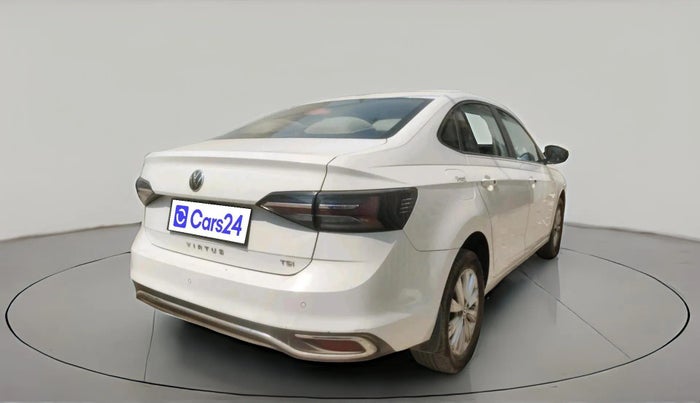 2022 Volkswagen VIRTUS HIGHLINE TSI 1.0 AT, Petrol, Automatic, 23,500 km, exterior