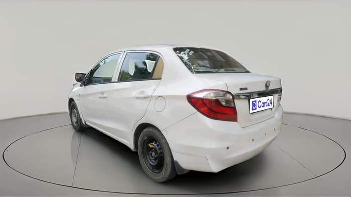 2017 Honda Amaze 1.2L I-VTEC E, CNG, Manual, 1,33,025 km, exterior