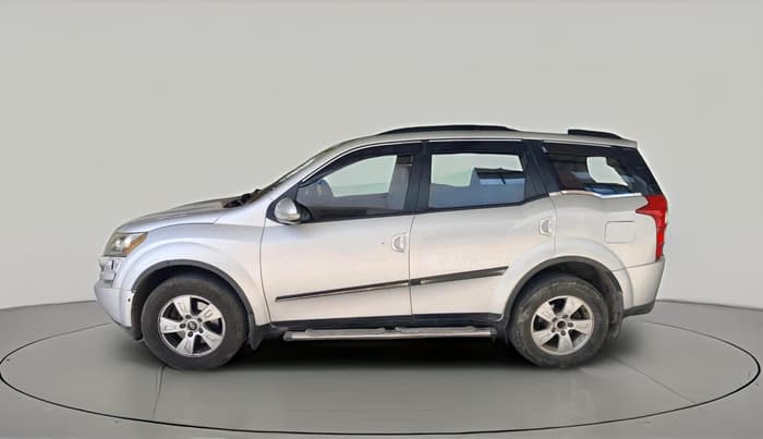 2014 Mahindra XUV500 W8, Diesel, Manual, 1,62,764 km, exterior