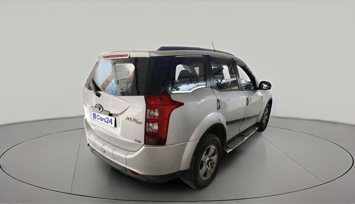 2014 Mahindra XUV500 W8, Diesel, Manual, 1,62,764 km, exterior