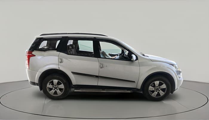 2014 Mahindra XUV500 W8, Diesel, Manual, 1,62,764 km, exterior