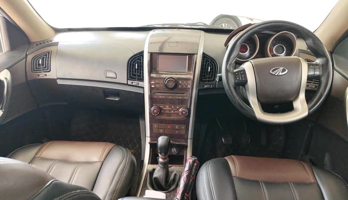 2014 Mahindra XUV500 W8, Diesel, Manual, 1,62,764 km, interior