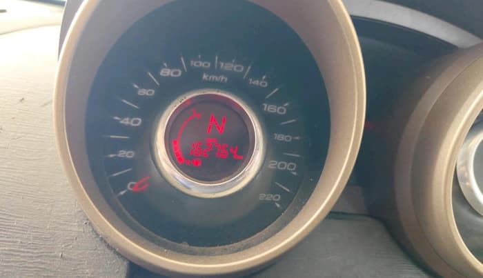 2014 Mahindra XUV500 W8, Diesel, Manual, 1,62,764 km, interior