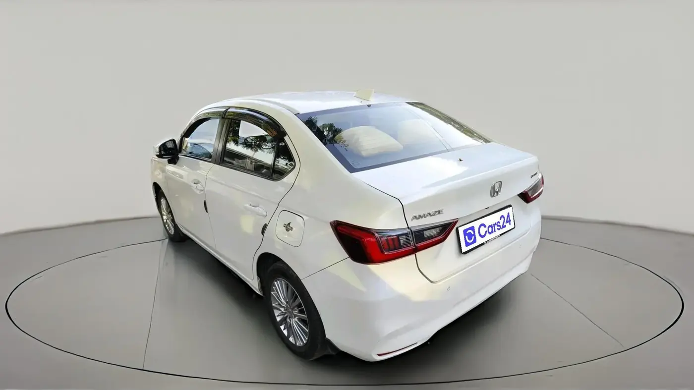2025 Honda Amaze VX 1.2 Petrol MT, CNG, Manual, 18,091 km, exterior