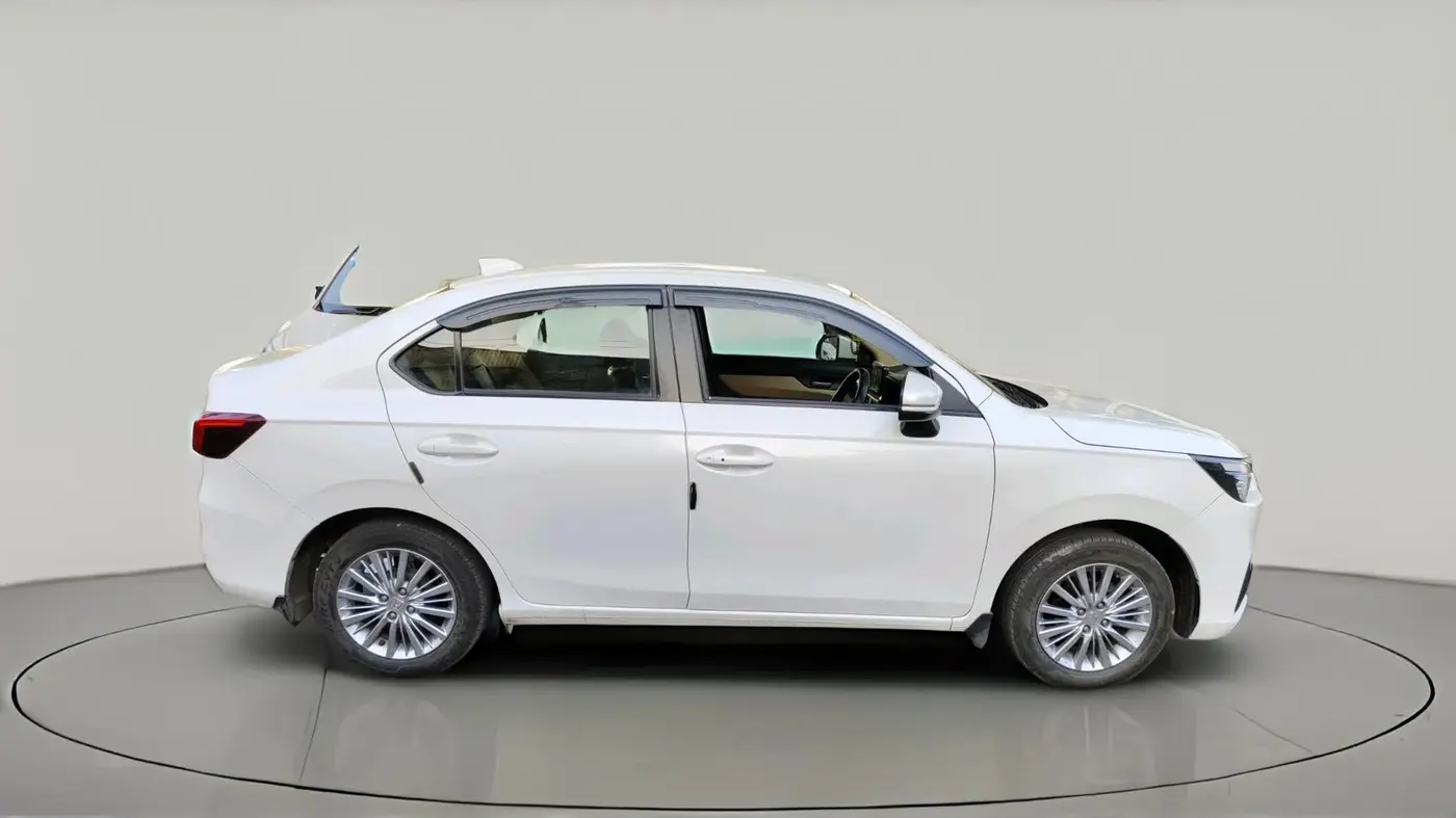 2025 Honda Amaze VX 1.2 Petrol MT, CNG, Manual, 18,091 km, exterior