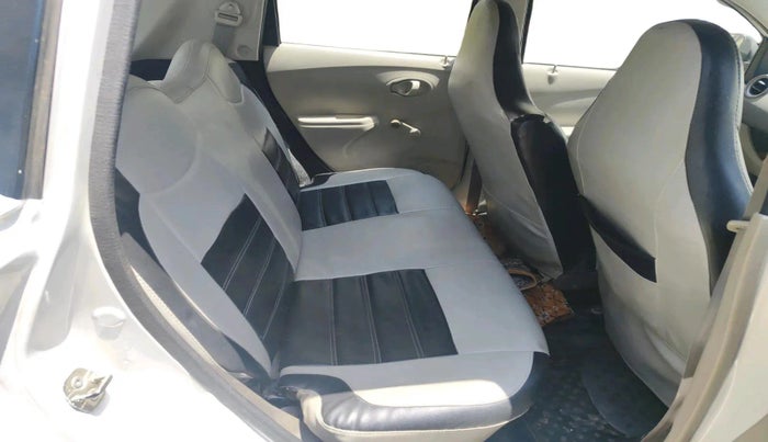 2015 Datsun Go T, CNG, Manual, 53,964 km, interior