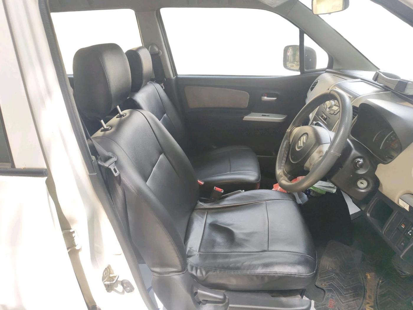 2016 Maruti Wagon R 1.0 VXI AMT, Petrol, Automatic, 61,160 km, interior
