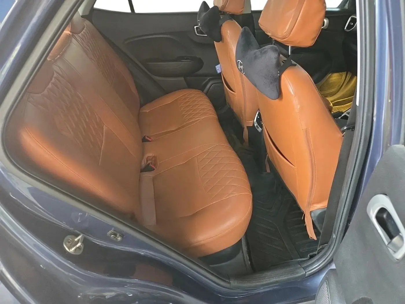 2020 Hyundai VENUE S 1.2, Petrol, Manual, 82,522 km, interior