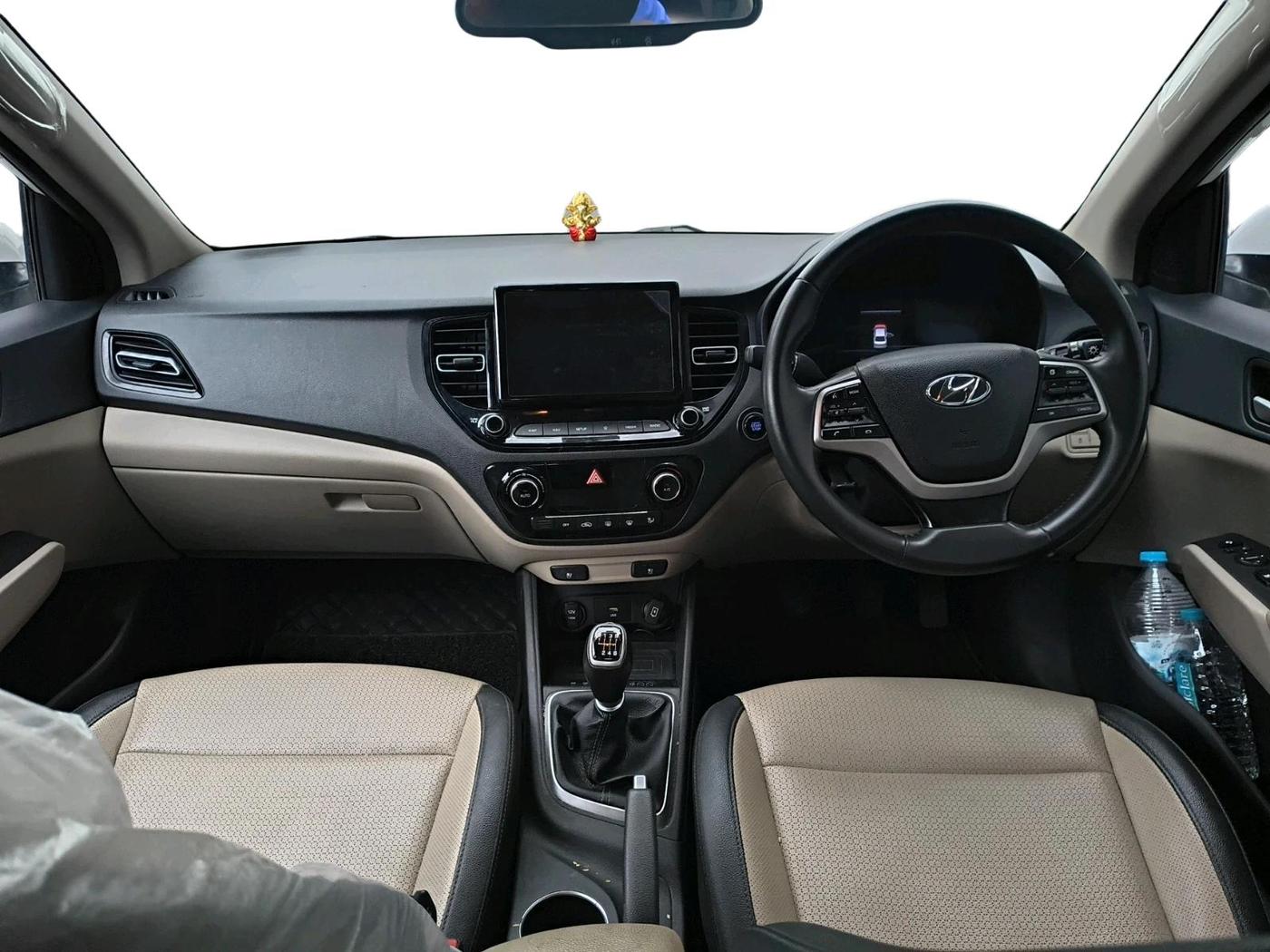 2020 Hyundai Verna SX (O)1.5 MPi, Petrol, Manual, 27,347 km, interior