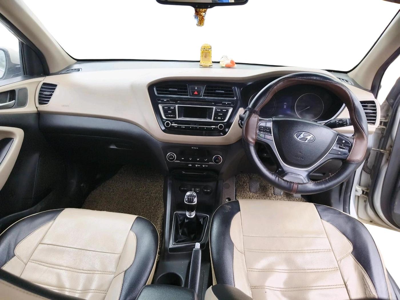 2014 Hyundai Elite i20 ASTA 1.4 CRDI, Diesel, Manual, 1,07,156 km, interior