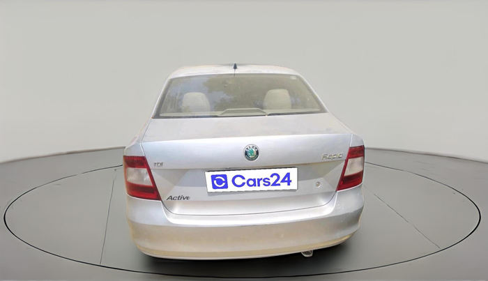 2011 Skoda Rapid ACTIVE 1.6 TDI CR MT, Diesel, Manual, 1,53,802 km, exterior