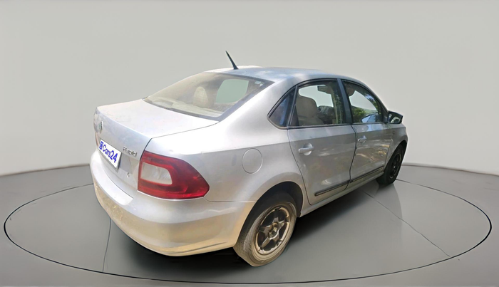 2011 Skoda Rapid ACTIVE 1.6 TDI CR MT, Diesel, Manual, 1,53,802 km, exterior