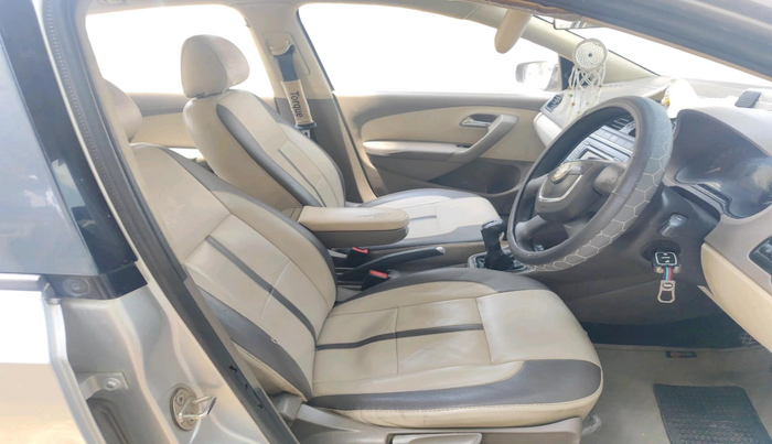 2011 Skoda Rapid ACTIVE 1.6 TDI CR MT, Diesel, Manual, 1,53,802 km, interior
