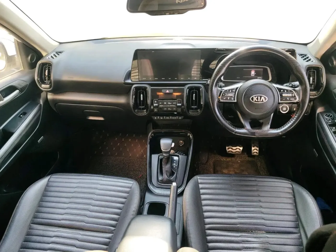 2020 KIA SONET GTX PLUS 1.0 DCT, Petrol, Automatic, 67,772 km, interior