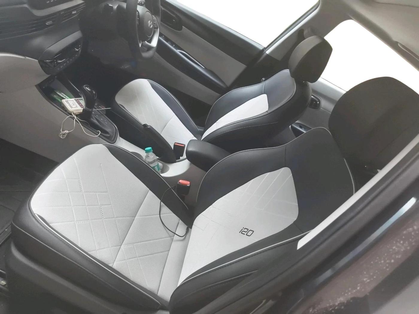 2026 Hyundai NEW I20 ASTA (O) 1.2 IVT, Petrol, Automatic, 6,368 km, interior