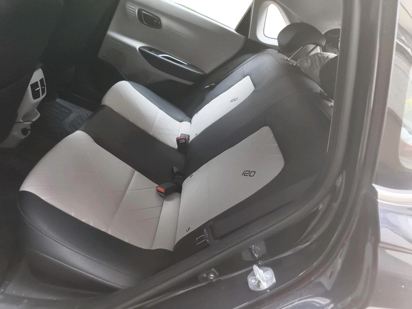 2026 Hyundai NEW I20 ASTA (O) 1.2 IVT, Petrol, Automatic, 6,368 km, interior