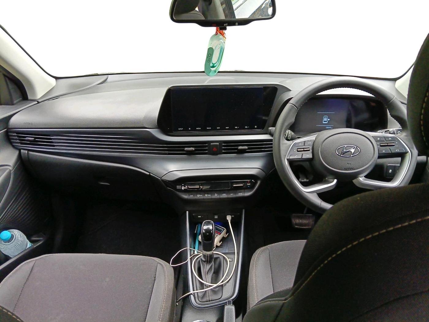 2023 Hyundai NEW I20 ASTA (O) 1.2 IVT, Petrol, Automatic, 13,040 km, interior