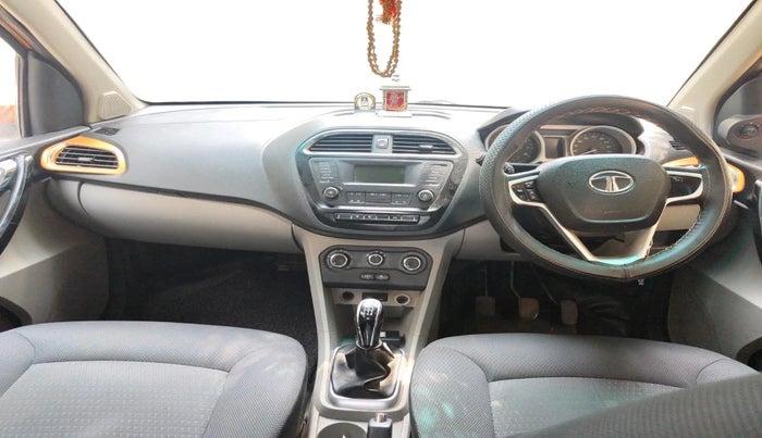 2016 Tata Tiago XZ PETROL, Petrol, Manual, 79,725 km, interior