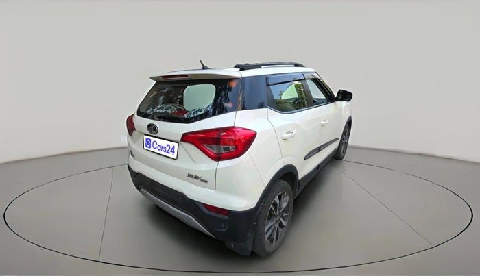 2021 Mahindra XUV300 W8 (O) 1.5 DIESEL AMT, Diesel, Automatic, 1,19,724 km, exterior